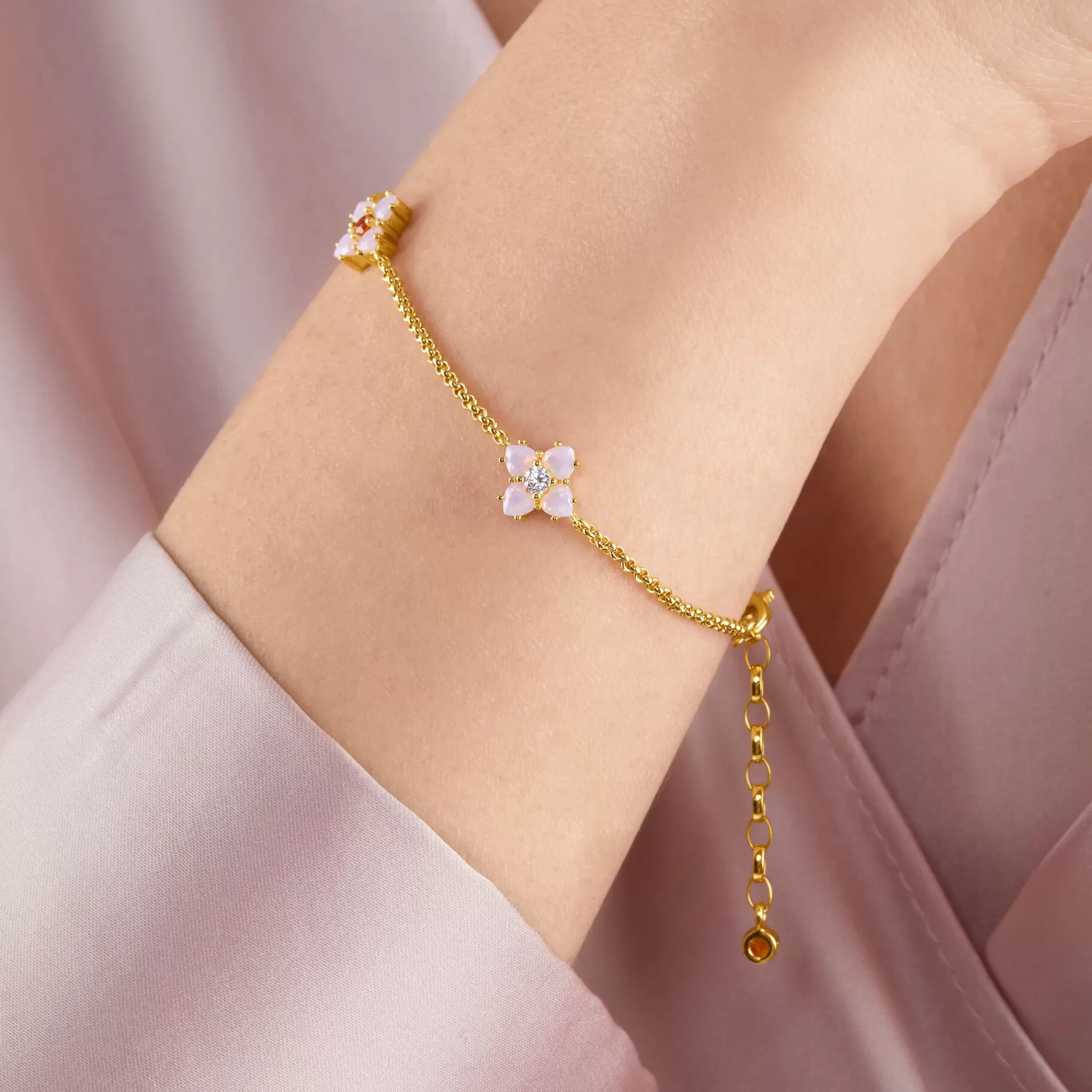 THOMAS SABO Armband | Upp till SEK 3.000<ARMBAND BLOMMA GULD gult guldfargad, vit, rosa, orange