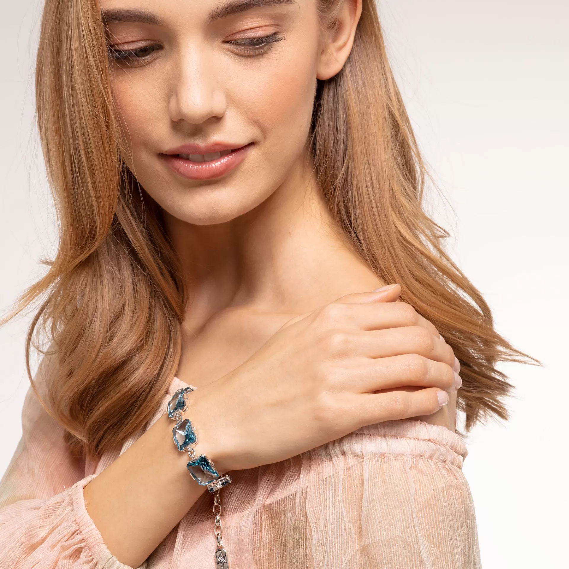 THOMAS SABO Armband | Återvunnet 925 silver<ARMBAND MED STORA AKVAMARINBL&ARING; STENAR SILVER ljusblå, silverfargad, vit
