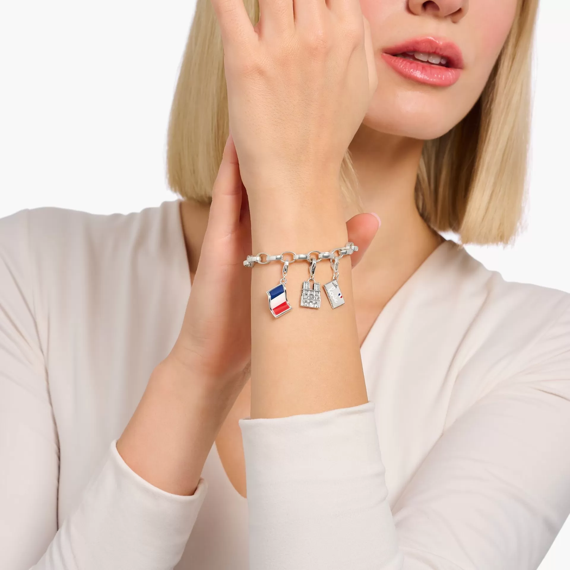 THOMAS SABO Charm Armband | Charm Armband<LEDAMOT CHARM-ARMBAND MED VIT CHARMISTA COIN SILVER silverfargad, vit