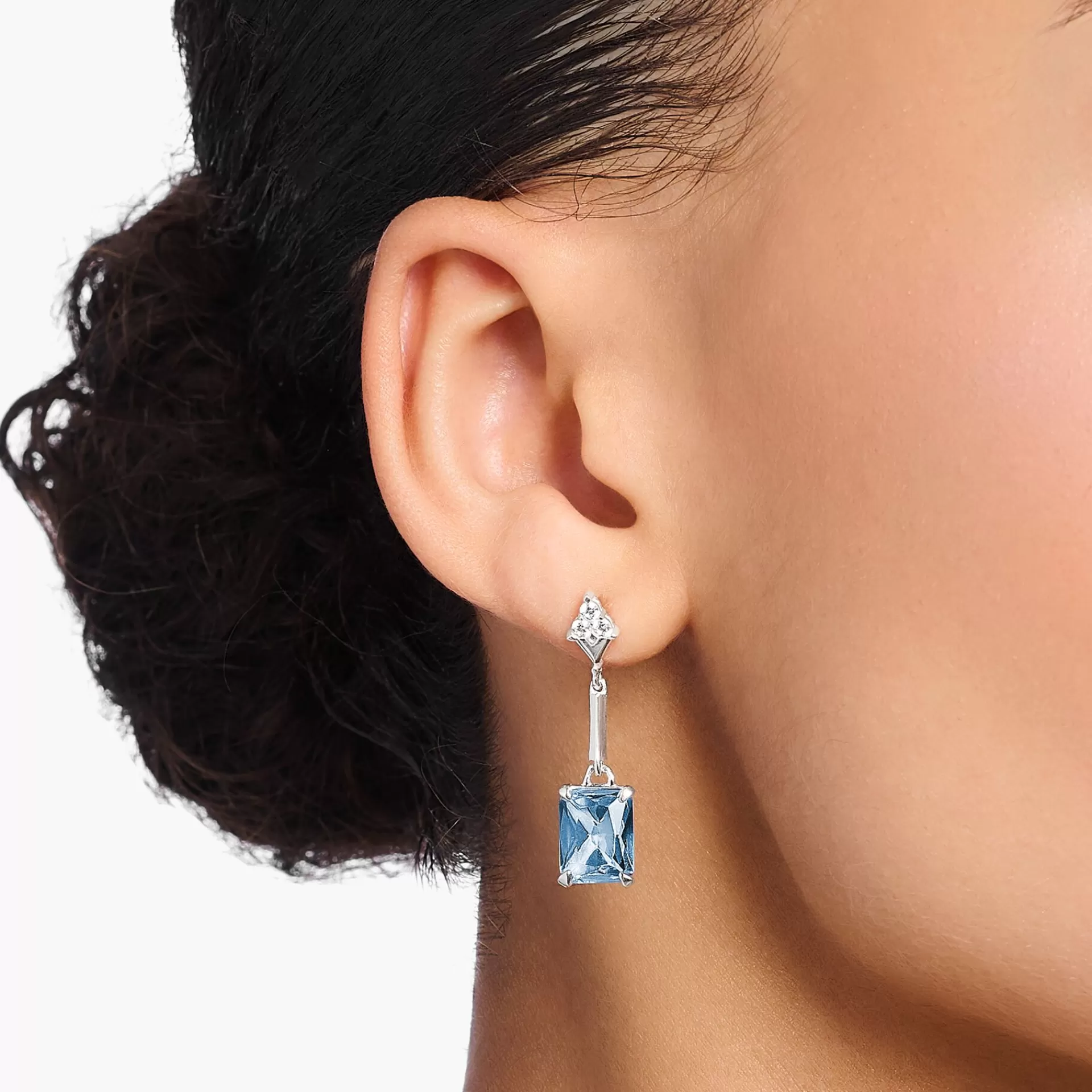 THOMAS SABO Örhängen | Återvunnet 925 silver<&OUML;RH&AUML;NGEN MED AKVAMARINBL&ARING; OCH VITA STENAR SILVER silverfargad, ljusblå, vit