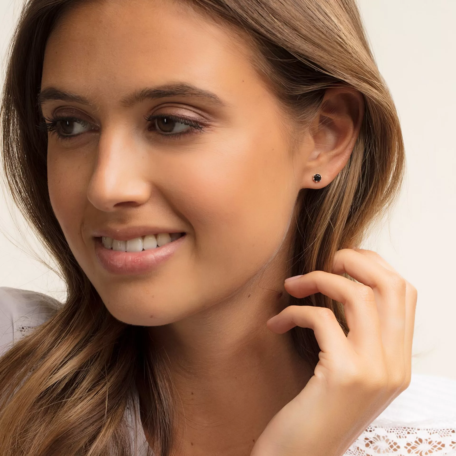 THOMAS SABO Stiftörhängen | Återvunnet 925 silver<STIFT&OUML;RH&AUML;NGEN SVART STEN svart, silverfargad